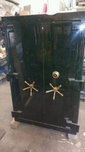 Specials 13 AmSec TL-30 Double Door