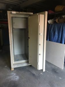 Specials 6 John Tann TRTL30 Model 5920 Open