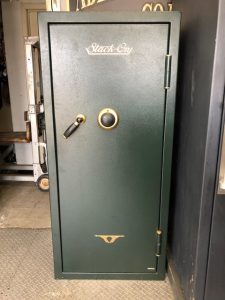 Specials 21 Stack On Safe