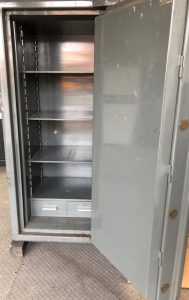 Specials 18 Steelage TL30 Burglary Safe Open